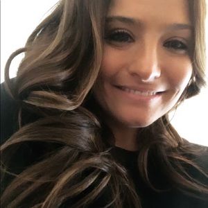 Meet your Posher, Jessica